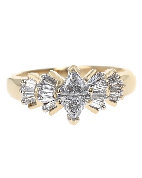 Trilliant and Baguette Cut Diamond Ring in Yellow Gold